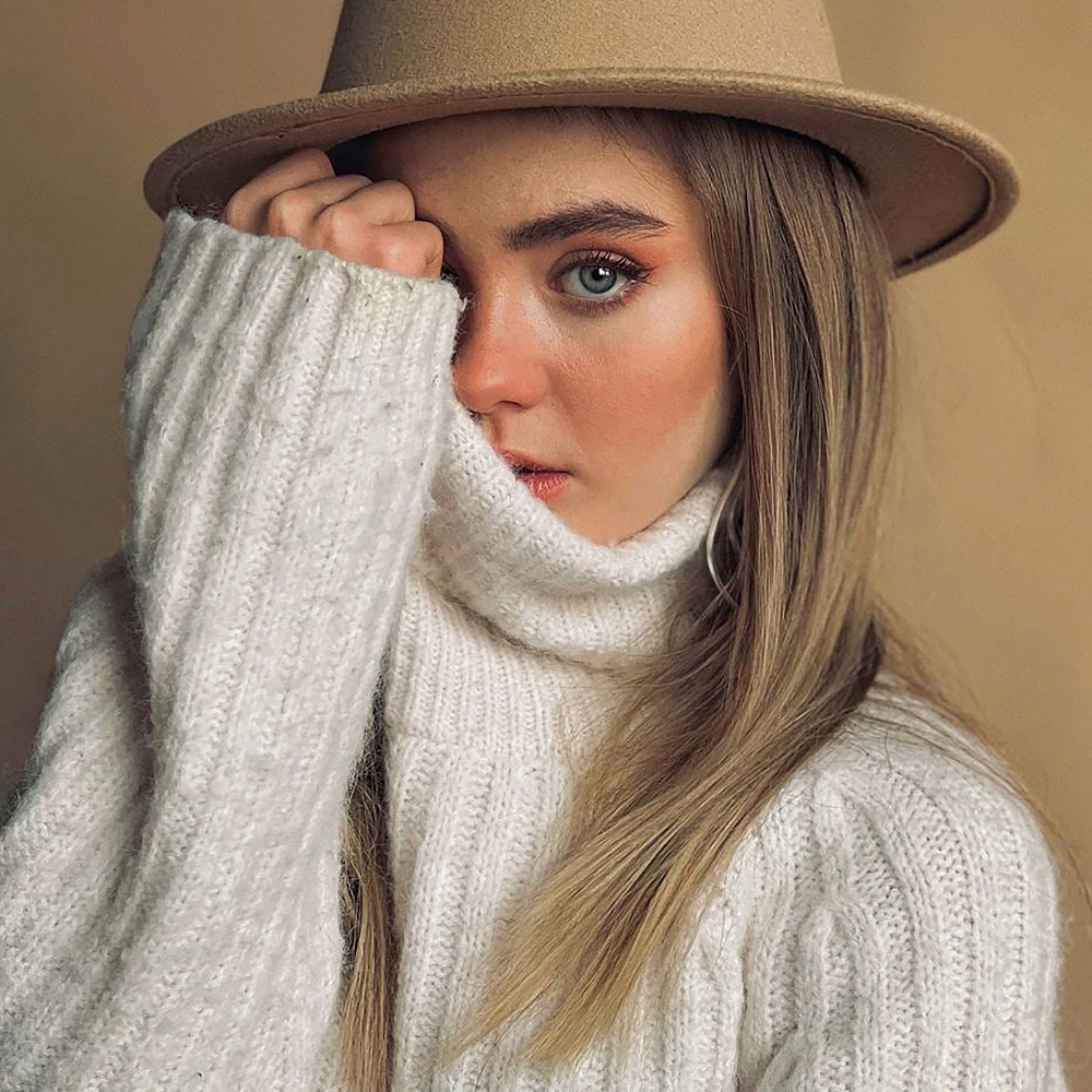 Sweaters & Cardigans