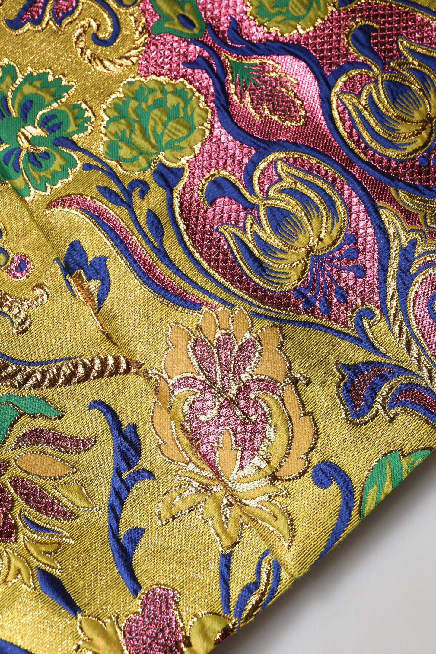 Multicolor Floral Jacquard Mid Waist Mini Skirt